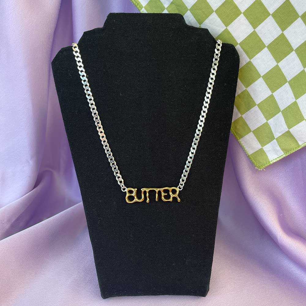 BUTTER Necklace