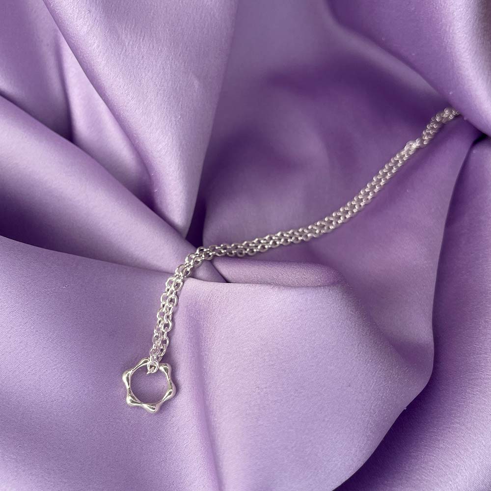 Knuckles Necklace