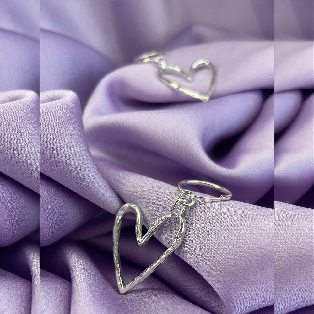 Sweetheart Earring