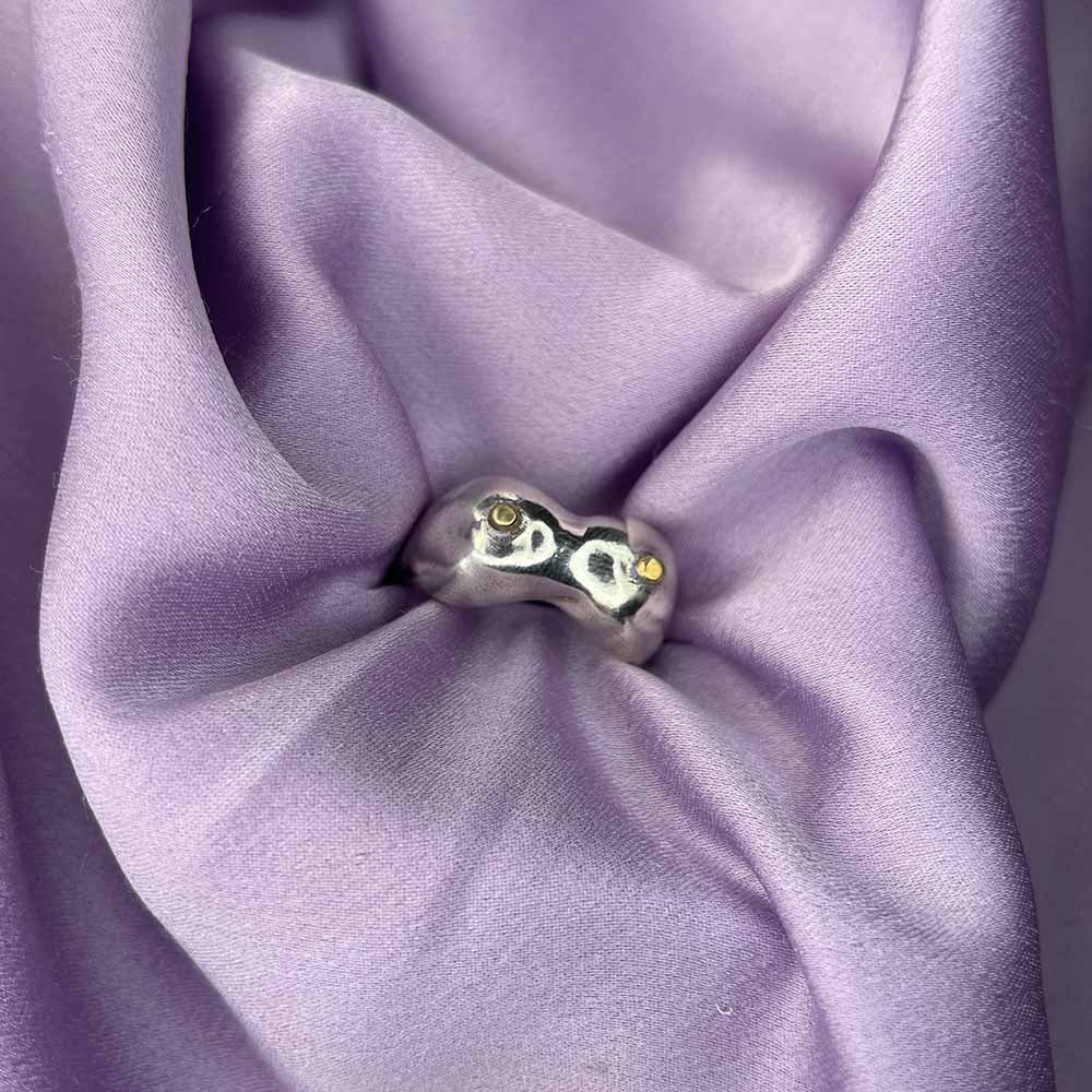 Boobs Ring