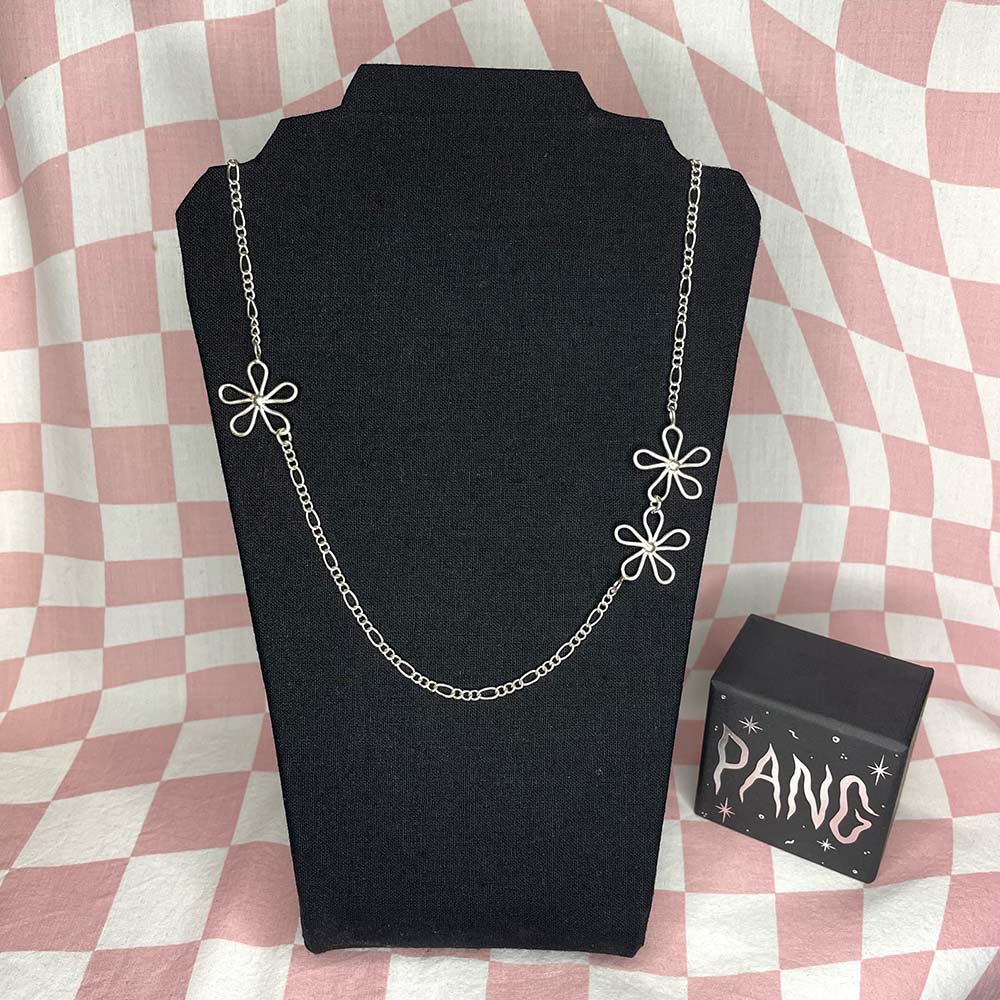 Triple Flower Power Necklace
