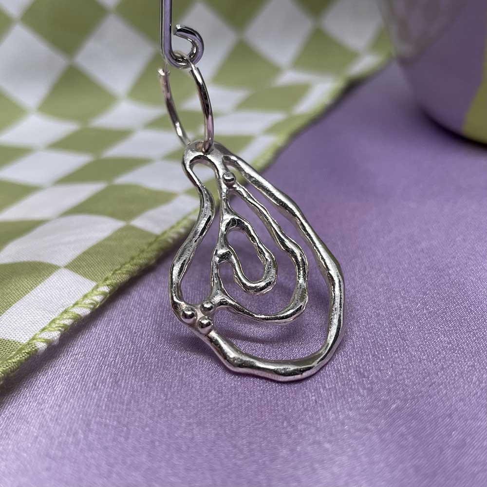 Oyster Earring