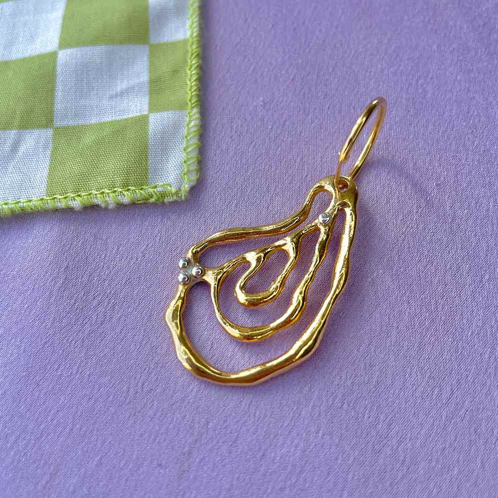Oyster Earring