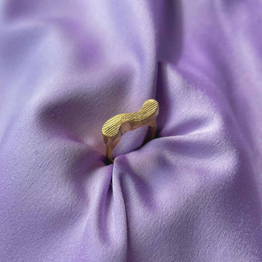 Tall Squiggle Ring