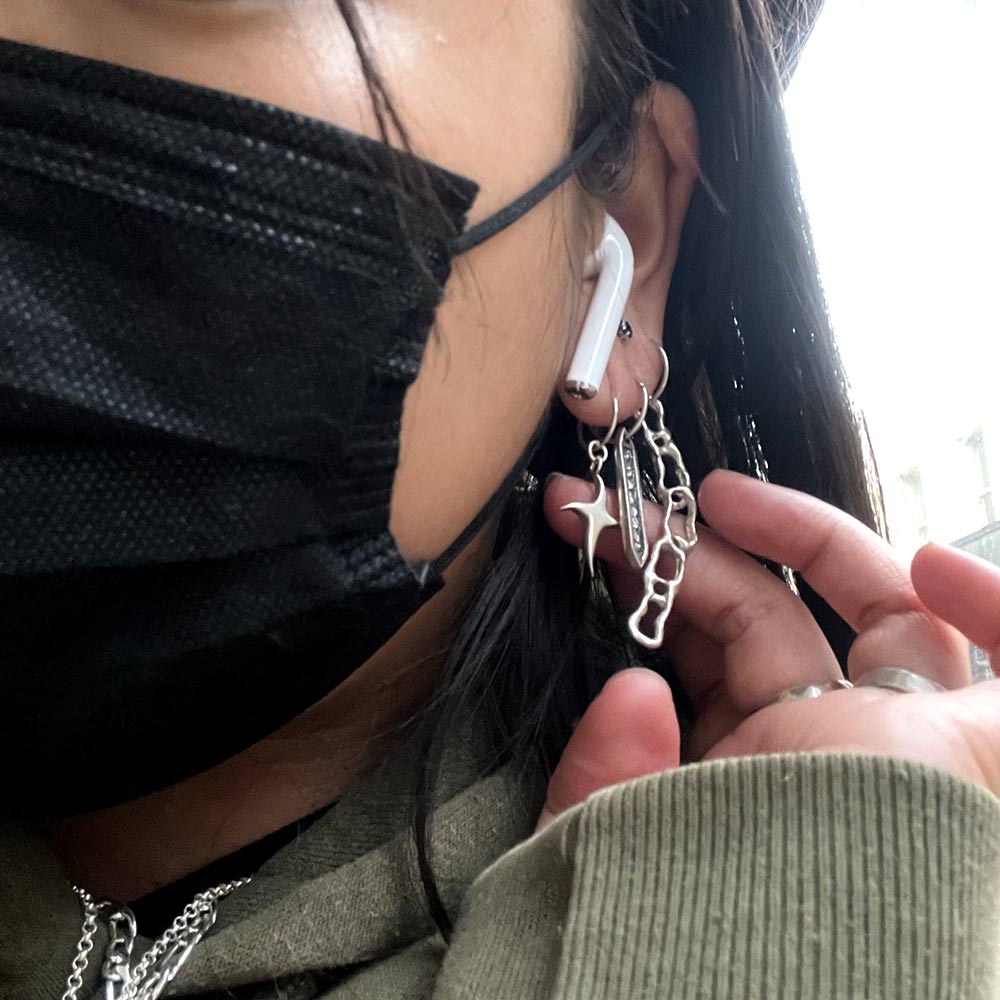 Wobbly Chain Earring