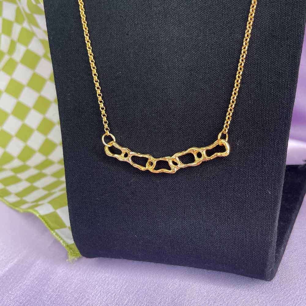 Wobbly Chain Necklace